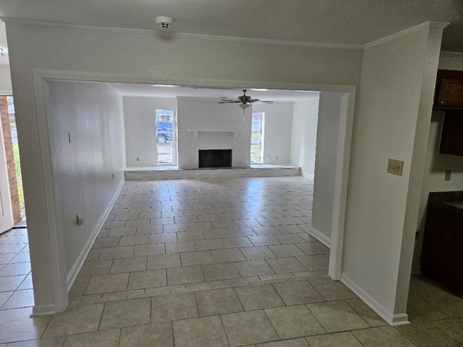 Photo - 3114 Vancouver Dr