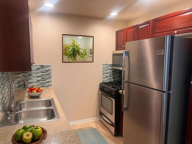 Photo - 2 Bedroom 2 Bathroom Plus Loft in Prime Woodland Hills Unit 312