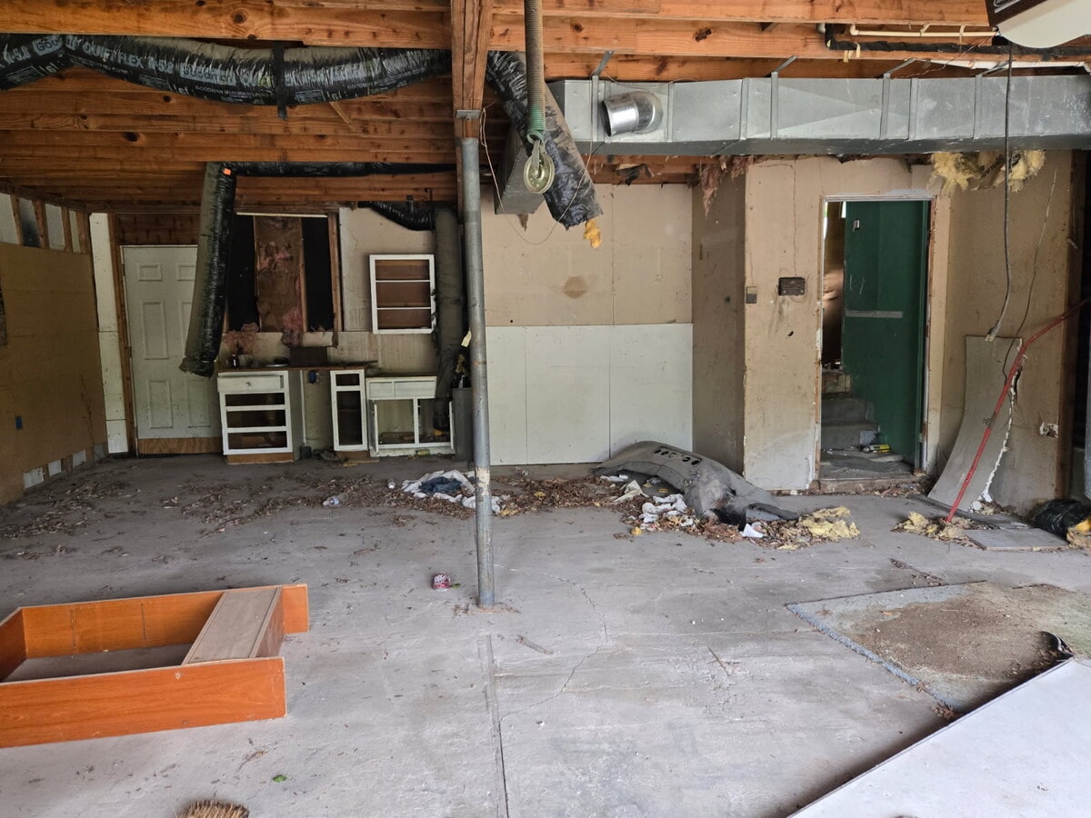 Photo - 416 W Krekel St