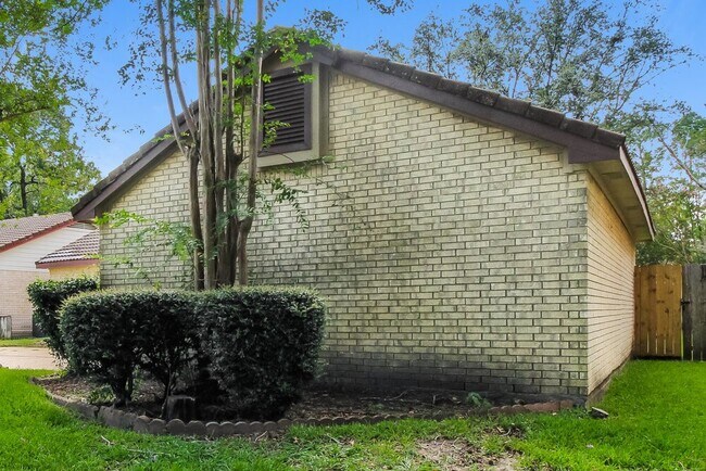 Photo - 3635 Lost Oak Dr