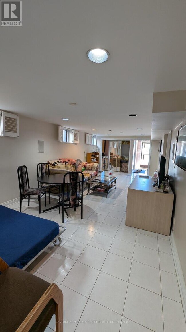 Photo - 2644 Windjammer Rd