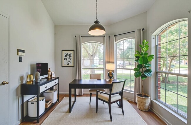 Photo - 18518 Alemarble Oak St