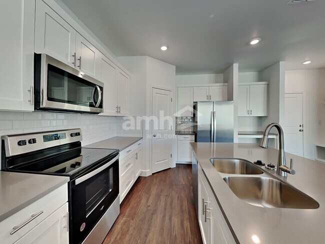 Photo - 17148 W Townley Ave