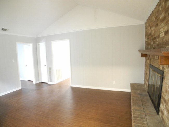 Photo - 26 Beaver Run Dr