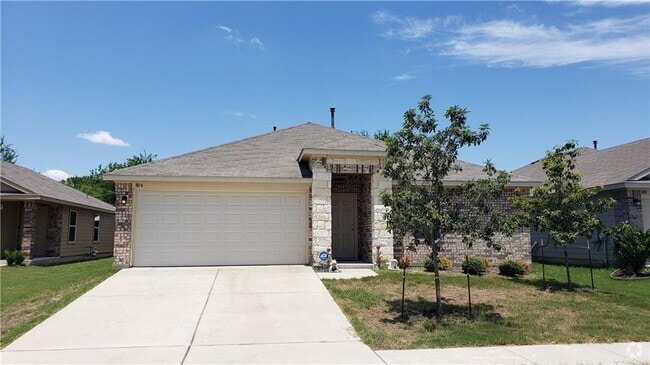 Building Photo - 804 Red Tails Dr Rental