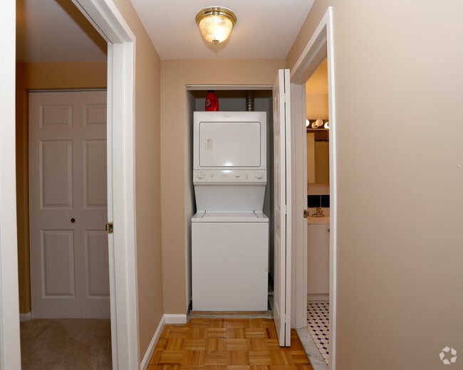 In-Unit Laundry - 333 River Street