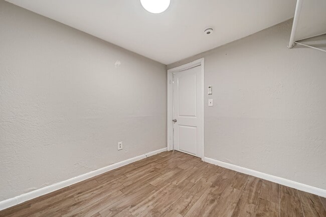 217 Johnson St Unit 1