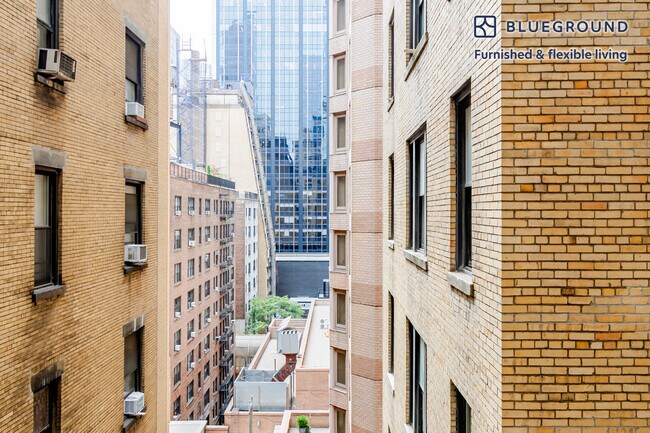 Photo - 161 W 54th St Unit FL8-ID1877