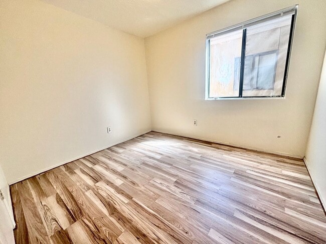 Photo - 117-113 General Arnold St NE Unit 117 C