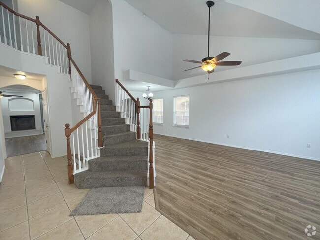 Building Photo - 5555 Mansfield Pl NW Rental