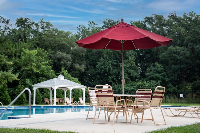 Photo - Carlton Apartments