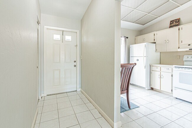 Photo - Charming Naples Condo with Resort-Style Li...