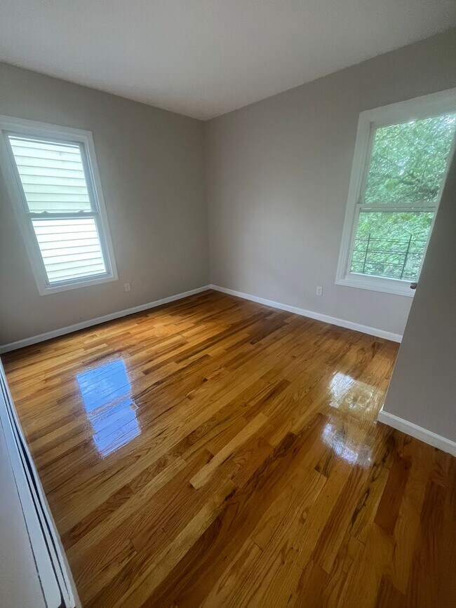 Photo - 238 Columbia Ave Unit 2R