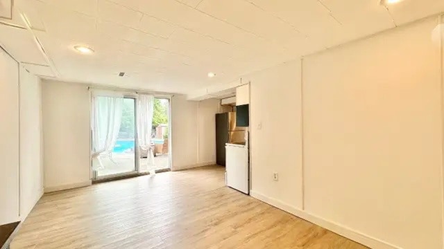 Photo - 2351 Woking Cres Unit bsmnt