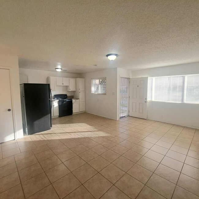 Photo - 2900 Marlin Ave Unit B