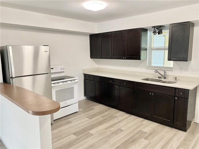 Photo - 1158 Rosetta Ln