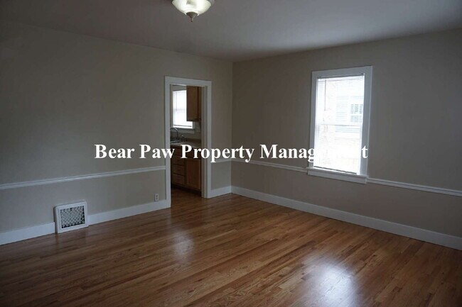 Photo - Cute Bungalow in Established Lakewood Neighborhood!