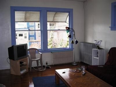 Photo - 3910 Latona Ave NE Unidad F