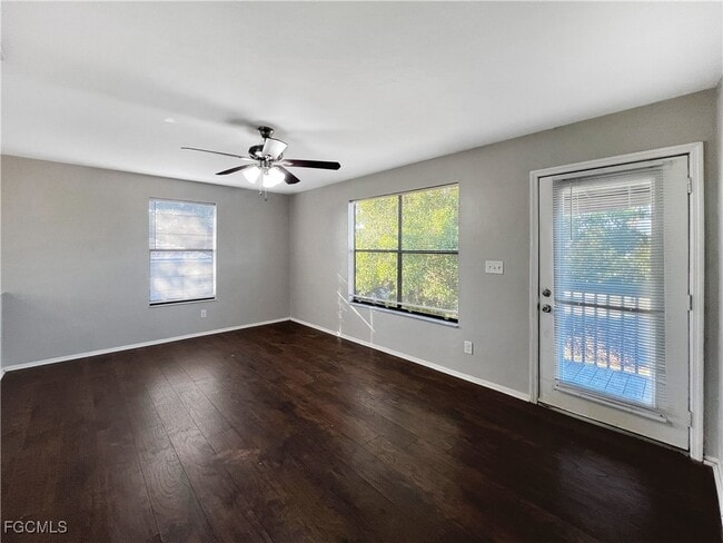 Photo - 8350 Wren Rd