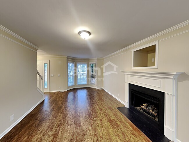 4012 Wellington Ct
