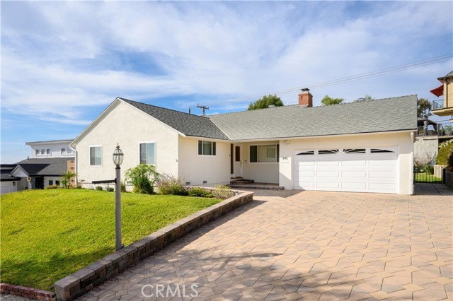 Building Photo - 841 Irving Dr