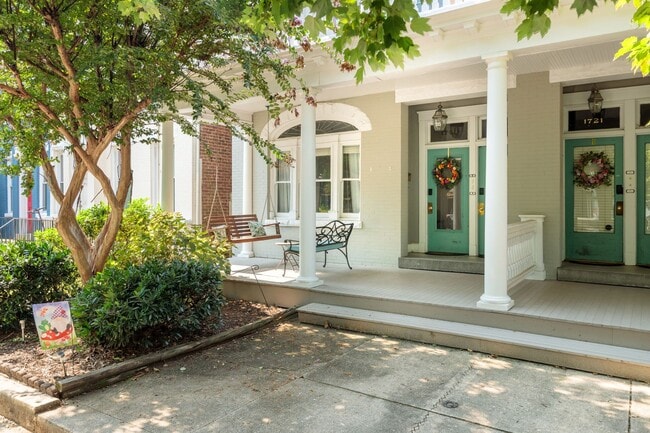 Building Photo - 1719 Hanover Ave Unit A