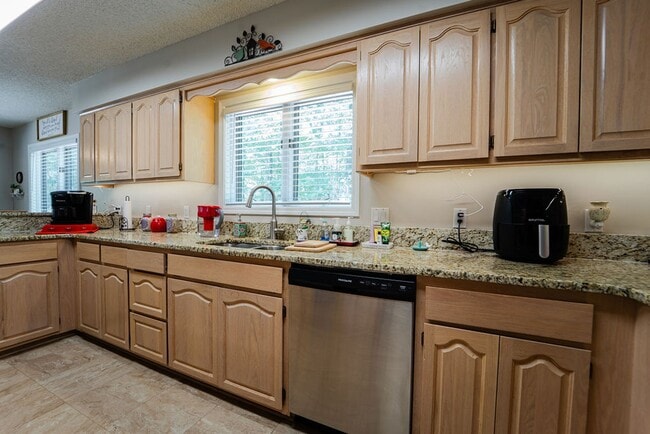 Photo - 3 Bed, 2 bath, in Hot Springs Village