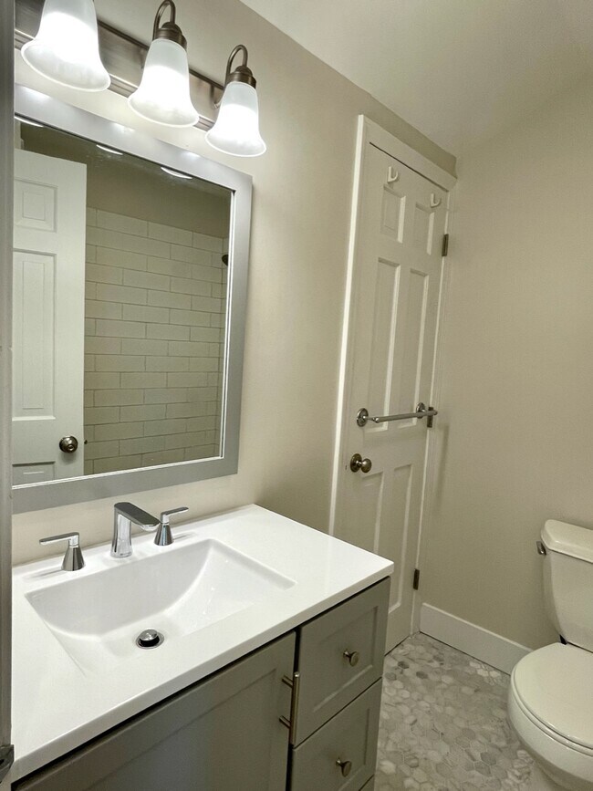 Photo - 24 Yarmouth St Unit 3f