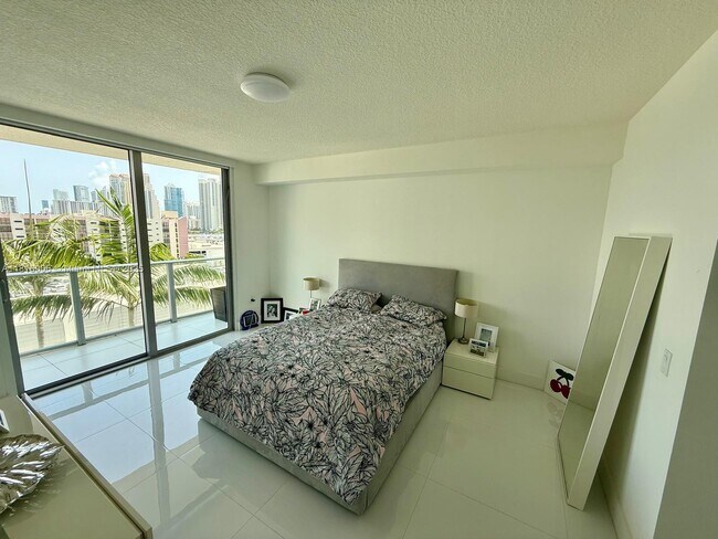 Photo - 300 Sunny Isles Blvd Unit 4-803