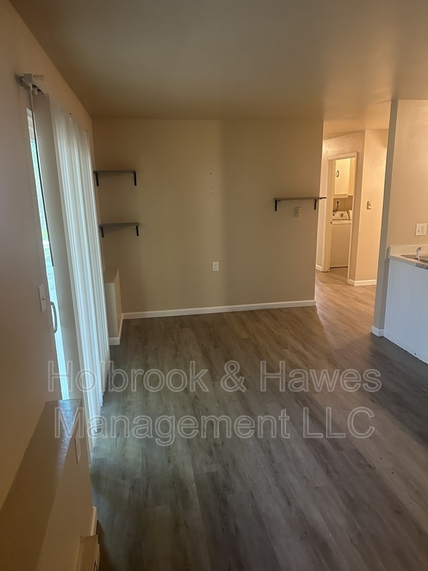 Photo - 4531 Boardwalk Dr Unit X - X-1