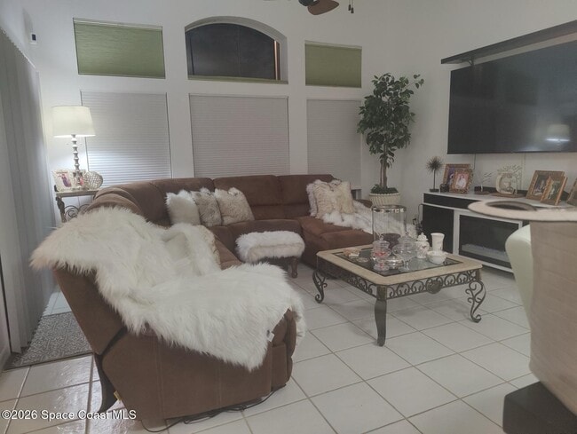 Photo - 2141 Chinaberry Cir SE