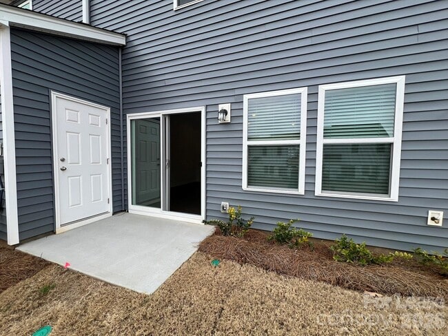 Photo - 1360 Fallen Acorn Ln