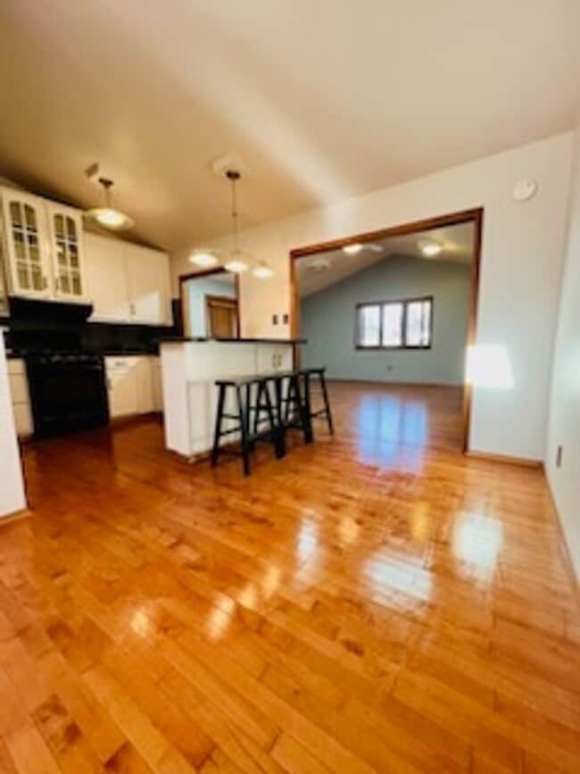 Photo - COZY WEST SIDE 3 BEDROOM HOUSE $1750