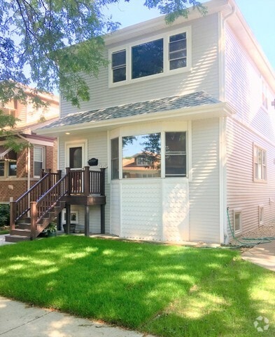 Building Photo - 5839 N Marmora Ave Rental