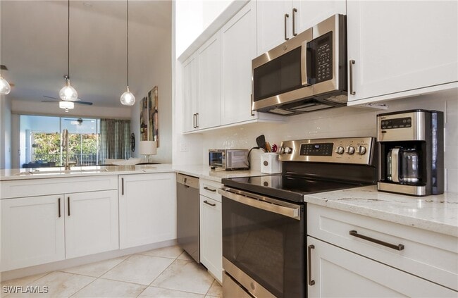 Building Photo - 2585 Old Groves Rd Unit L203 Rental
