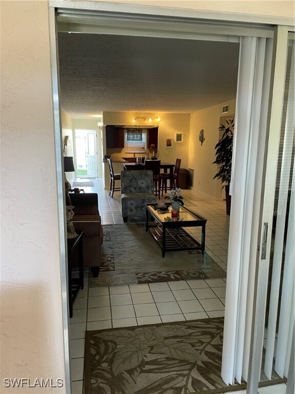 Photo - 1412 SE 46th St Unit 1G