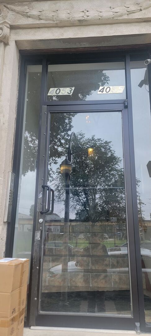 Building Photo - 4053 S Calumet Ave Unit 3