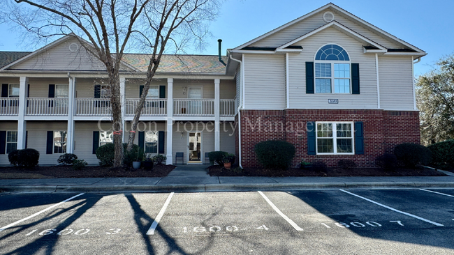 2 BD/2 BA / Easy Townhome Living at Willou... - 2 BD/2 BA / Easy Townhome Living at Willou...