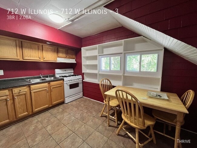 Photo - 712 W Illinois St Unit 3