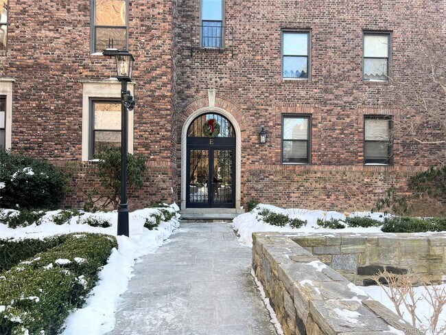 Photo - 64 Sagamore Rd Unit E6