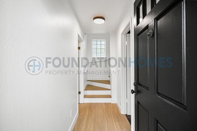 Photo - 232 Miller Ave Unit #11