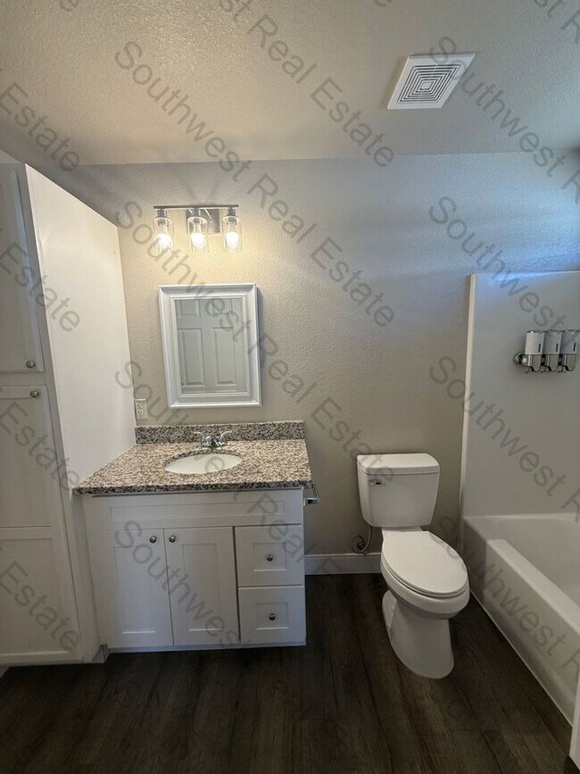 Photo - 1309 Mission Dr Unit A