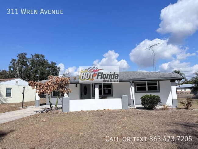 Photo - 311 Wren Ave