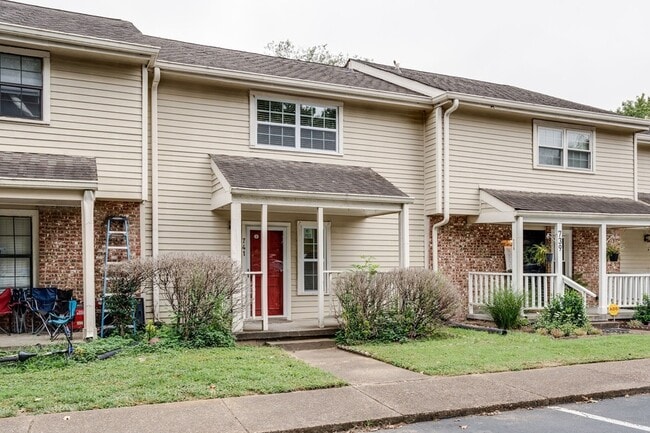 741 Longhunter Court
