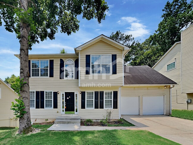 Building Photo - 7114 Hillcrest Chase Dr