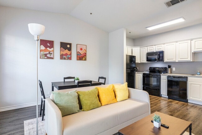 Photo - 1005 W 23rd St Unit SI ID1318654P