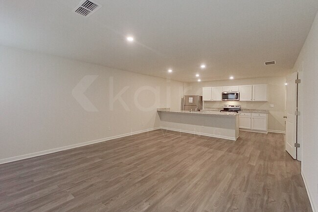 Photo - 345 Ironwood Ct