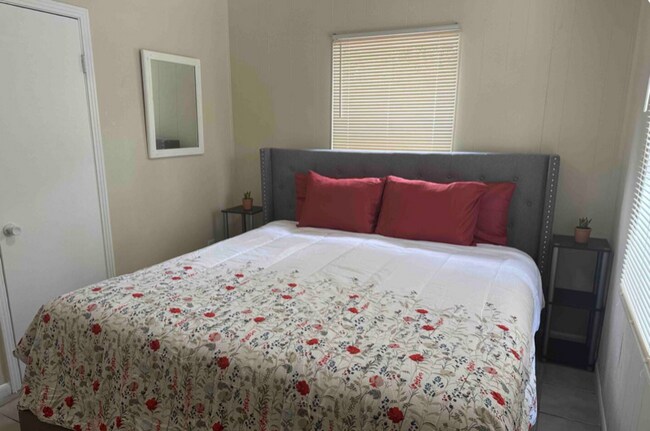 Photo - 2053 NW 36th Ave