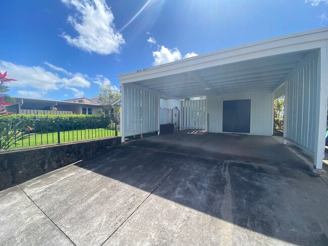 Photo - 019WHI Unit SFD