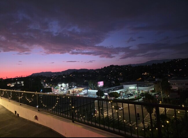 Rooftop -night view of Silver Lake